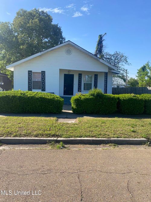 810 S Edwards Ave, Clarksdale, MS, 38614-5353 | Card Image