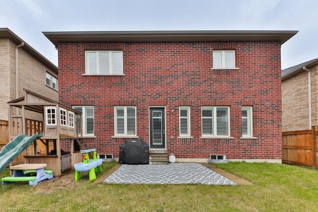 11 Mill Stone Terr, House other with 4 bedrooms, 4 bathrooms and 4 parking in Waterdown ON | Image 36