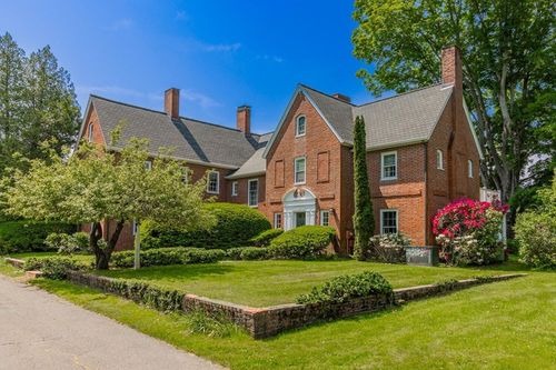 82 River Rd, Topsfield, MA, 01983-2111 | Card Image