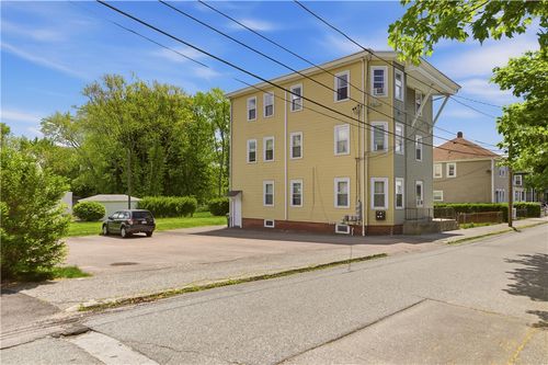 3-29 Prospect St, Bristol, RI, 02809-3174 | Card Image