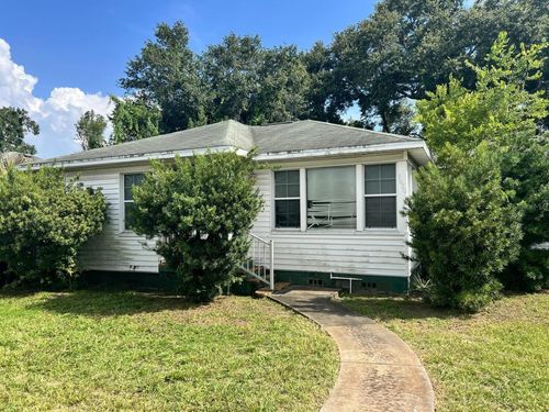 3620 W Azeele St, TAMPA, FL, 33609-2806 | Card Image