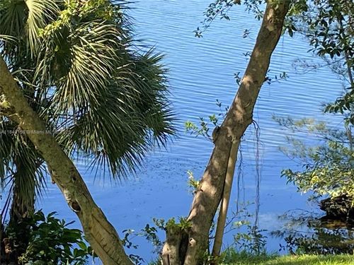 apt-1330-10090 Nw 80th Ct, Hialeah Gardens, FL, 33016-2240 | Card Image