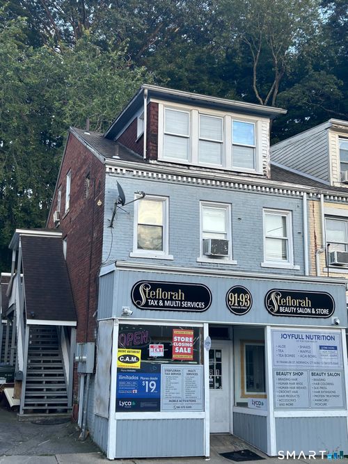 93 Franklin St, Norwich, CT, 06360-5874 | Card Image