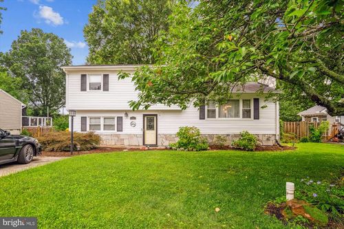 107 Spring Valley Dr, ANNAPOLIS, MD, 21403-3703 | Card Image