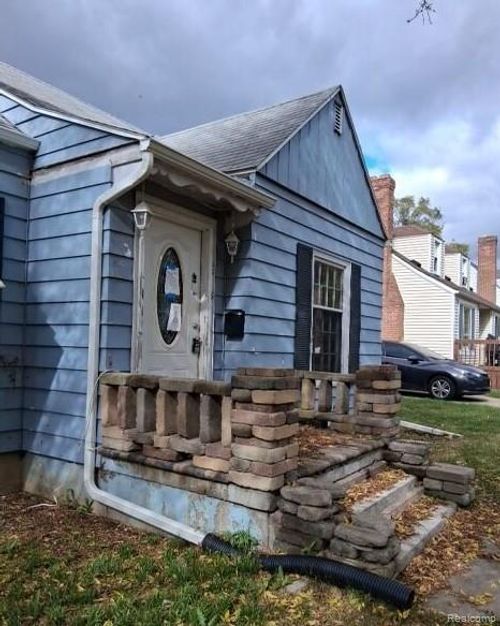 2713 Norbert St, Flint, MI, 48504-4523 | Card Image