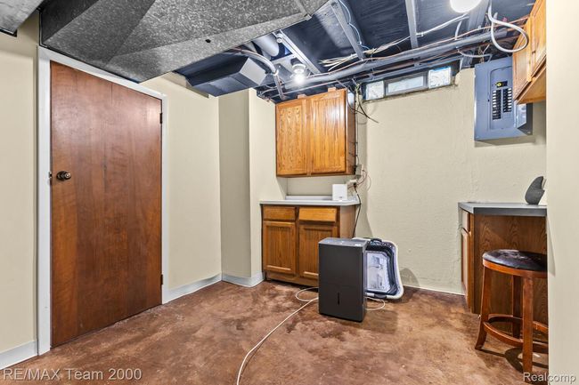 27_7485_Pointe_Dr27_mls.jpg | Image 26