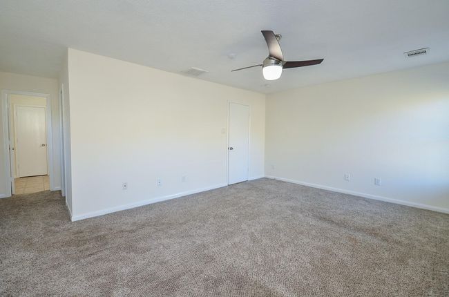 15330 Keystone Bend Ln, House other with 3 bedrooms, 2 bathrooms and 2 parking in Cypress TX | Image 16