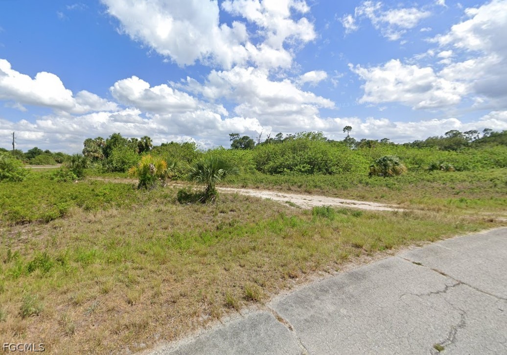 Land in Labelle 2