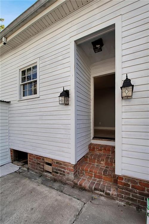 2-715 Webster St, New Orleans, LA, 70118-5845 | Card Image