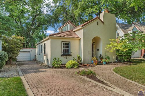 1269 Pembroke Ln, Topeka, KS, 66604-2532 | Card Image
