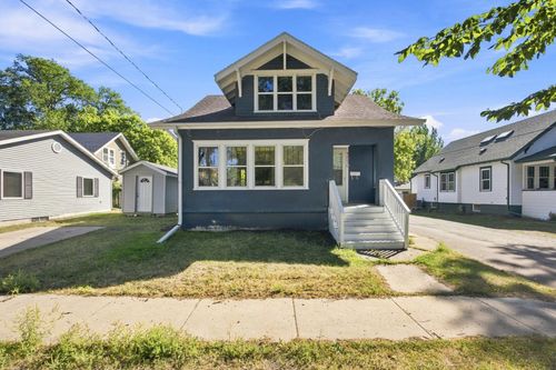 1310 11th Ave S, Fargo, ND, 58103-3004 | Card Image