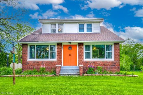 1682 S County Line Rd, Geneva, OH, 44041-9499 | Card Image