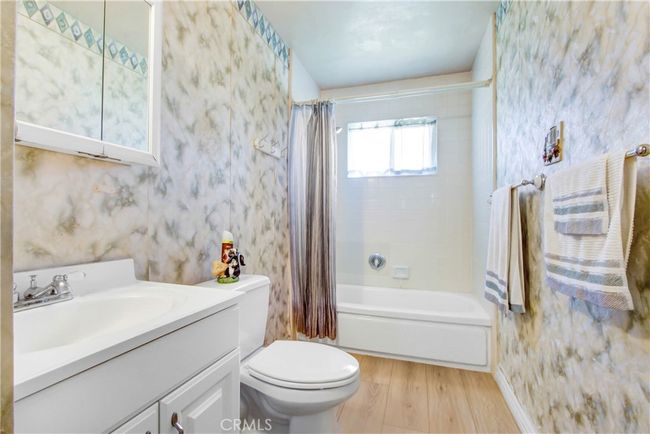 Hallway Bathroom with widened doorway. | Image 15