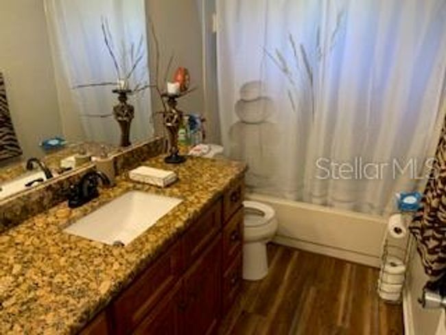 Bathroom #2 | Image 12