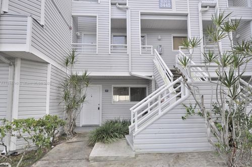 apt-201-3445 Nw 44th St, Lauderdale Lakes, FL, 33309-4268 | Card Image
