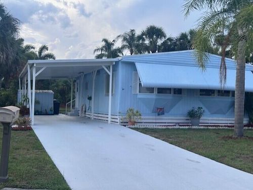 10 Arboles Ln, Port St Lucie, FL, 34952-7919 | Card Image