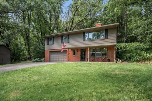 109 Cimarron Ct, Apple Valley, MN, 55124-9722 | Card Image