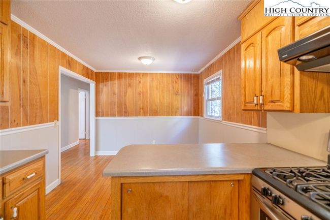 627 Saddle Mountain Church Rd, House other with 3 bedrooms, 1 bathrooms and null parking in Ennice NC | Image 32