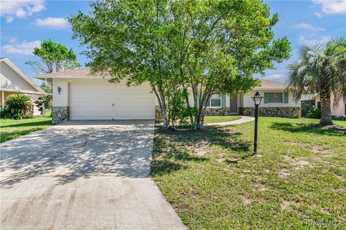 3939 N Blazingstar Way, BEVERLY HILLS, FL, 34465-3391 | Card Image