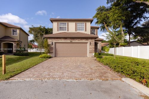 5400 Nw 57th Ct, Tamarac, FL, 33319 | Card Image