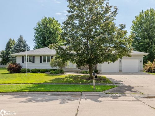 25 Slate Ct, Mason City, IA, 50401 | Card Image