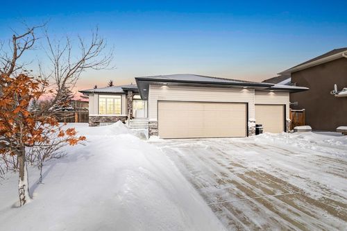 5304 21 Street Close, Lloydminster, AB, T9V3G4 | Card Image