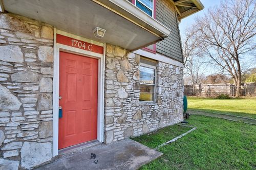 apt-c-1704 E M Franklin Ave, Austin, TX, 78721-1148 | Card Image