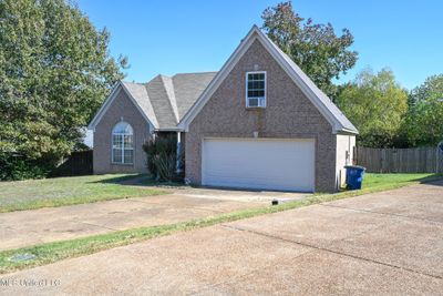 6126 Rolling Oaks Circle | Image 3