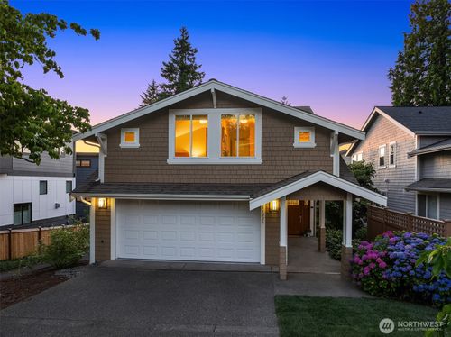 11226 Ne 67th Street, Kirkland, WA, 98033 | Card Image