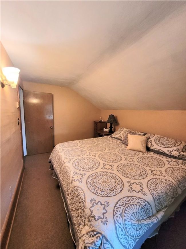 3rd bed upper level | Image 20
