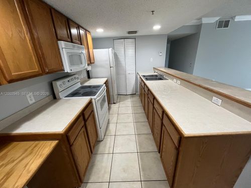 unit-17-2-9907 Westwood Dr, Tamarac, FL, 33321-1835 | Card Image