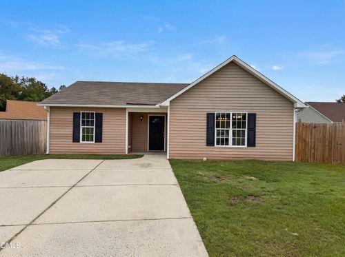102 Reebe Cir, Selma, NC, 27576-3690 | Card Image