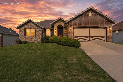 647 N Althea Ave, Nixa, MO, 65714-7432 | Card Image