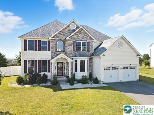 278 Danbury Dr, Nazareth, PA, 18064-1246 | Card Image