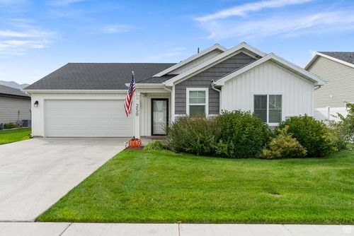 258 W 550 S, Hyde Park, UT, 84318-3378 | Card Image