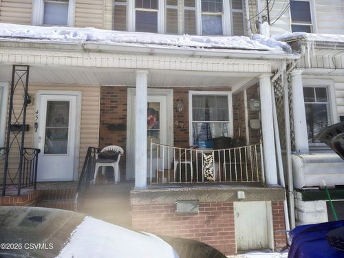 47 S Rock St, Shamokin, PA, 17872-6023 | Card Image