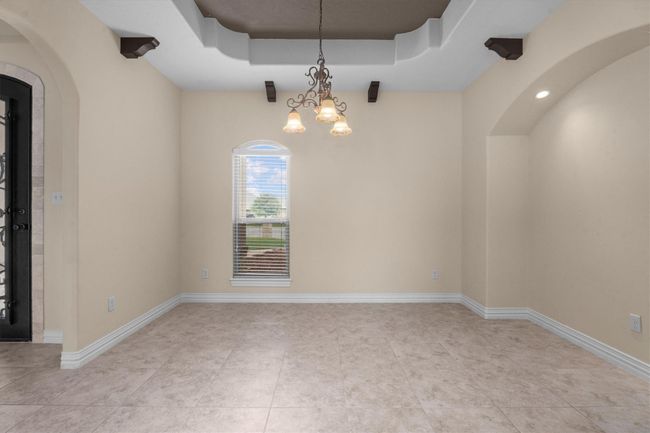 Dining Room | Image 18