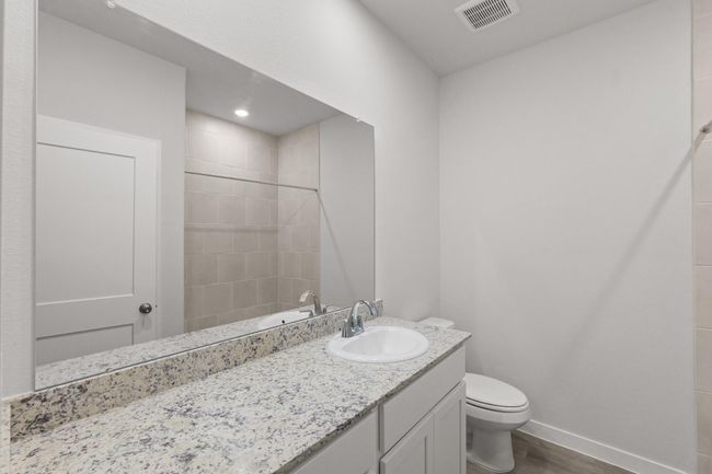 469 Shoreview Dr, House other with 3 bedrooms, 2 bathrooms and 2 parking in Conroe TX | Image 7