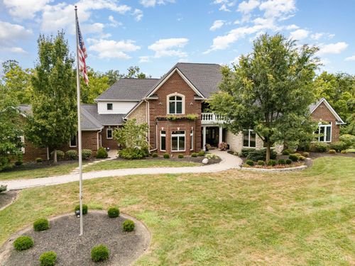 6690 Morgans Run Rd, Loveland, OH, 45140-7205 | Card Image