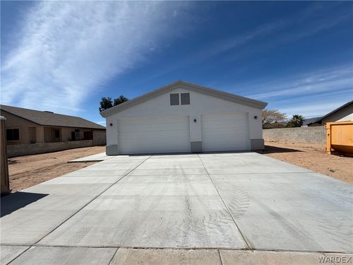 3225 N Jewel St, Kingman, AZ, 86401-3818 | Card Image