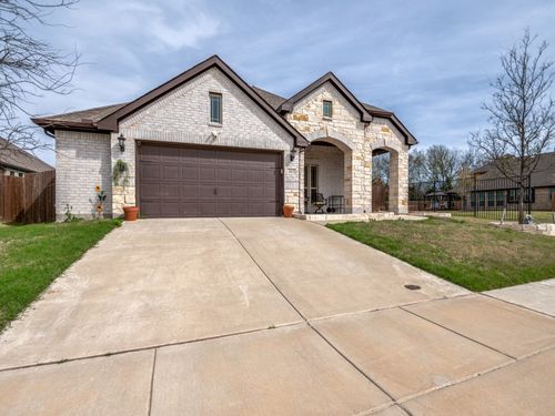 303 W Milas Ln, Glenn Heights, TX, 75154-8212 | Card Image