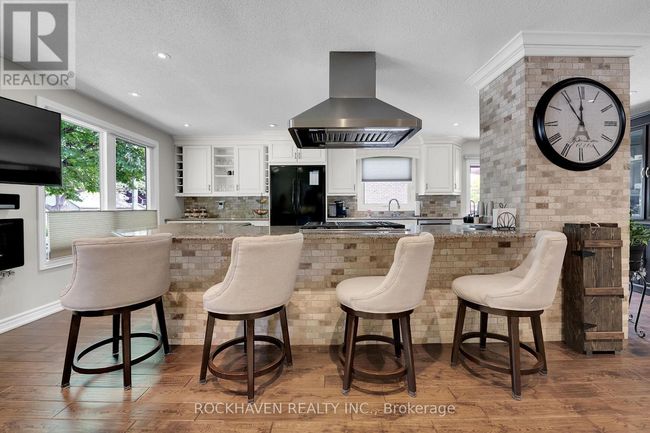 22 Nelson Street, House other with 3 bedrooms, 2 bathrooms and 5 parking in Hamilton (Waterdown) ON | Image 6