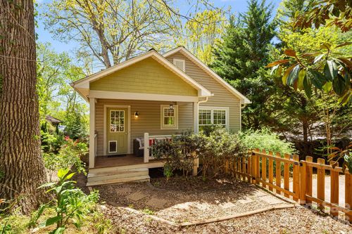 218 Appalachian Way, Asheville, NC, 28806-1256 | Card Image