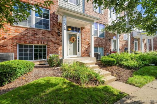 2440-2440 Anna Way, Elgin, IL, 60124 | Card Image