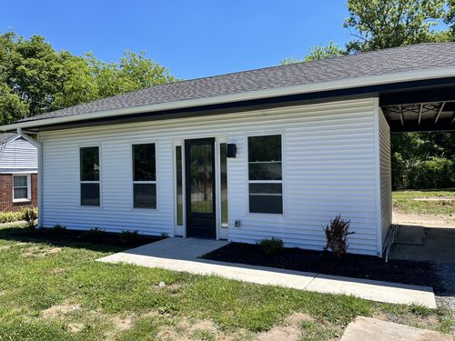 311 Malone Dr, Gallatin, TN, 37066-2572 | Card Image