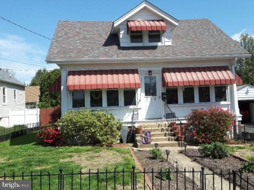 113 Catalpa Ave, Wilmington, DE, 19804-1740 | Card Image
