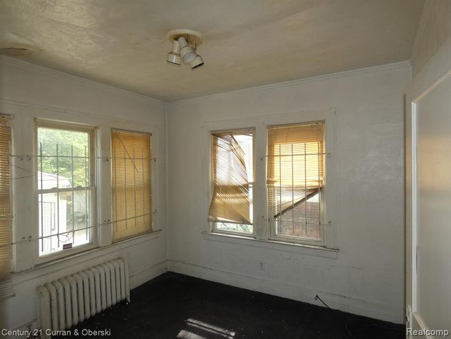 8840 Dexter Avenue, Home with 0 bedrooms, 2 bathrooms and null parking in Detroit MI | Image 16