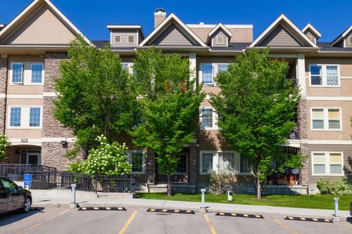 116-100 Cranfield Common Se, Calgary, AB, T3M1S1 | Card Image
