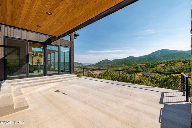 1319 W Skyridge Dr, Home with 7 bedrooms, 9 bathrooms and null parking in Mayflower Mnt UT | Image 18