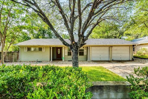 1913 Rogge Ln, Austin, TX, 78723-3418 | Card Image